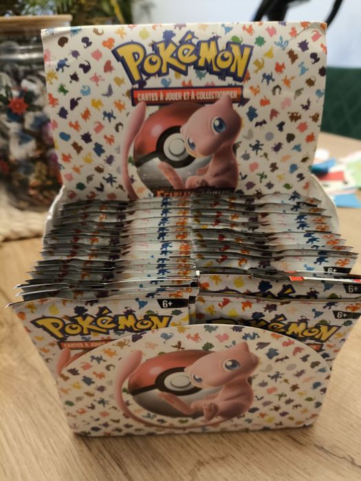 Karty pokemon 300szt