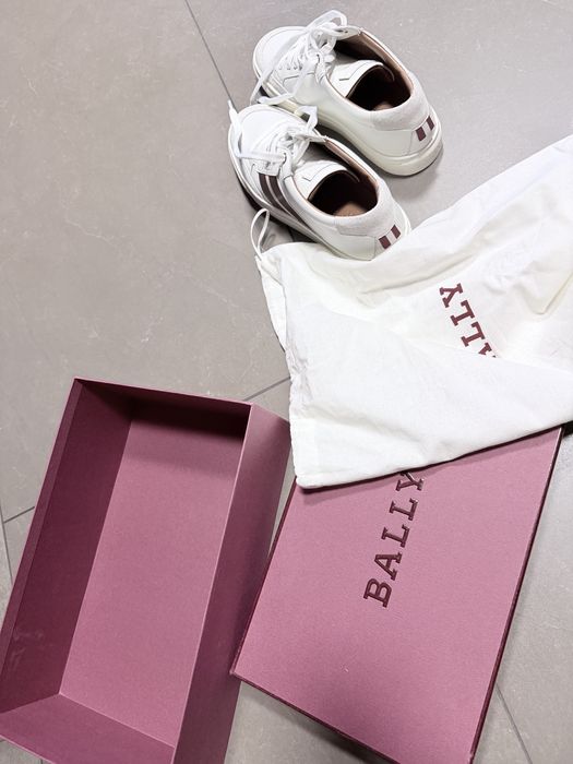 Bally жіночі кеди кросівки взуття нові