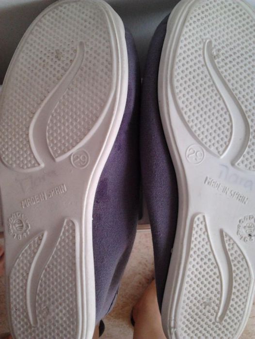 Sapatilhas ginástica tamanhos 26 e 29