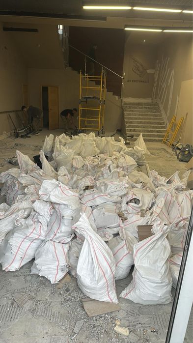 Вантажні перевезення доставка матеріалу вивіз сміття