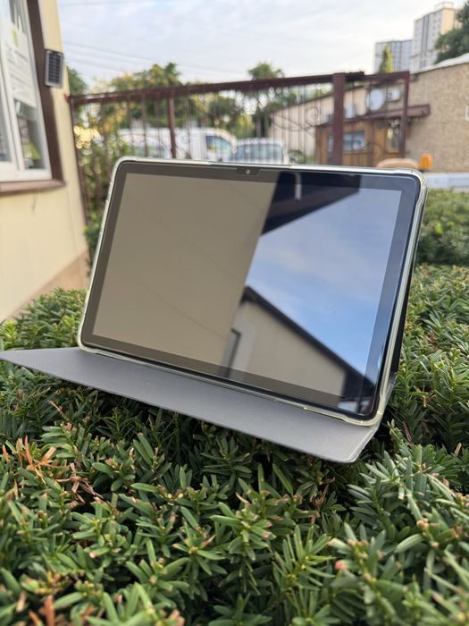 Планшет Pixus Lune 6/128