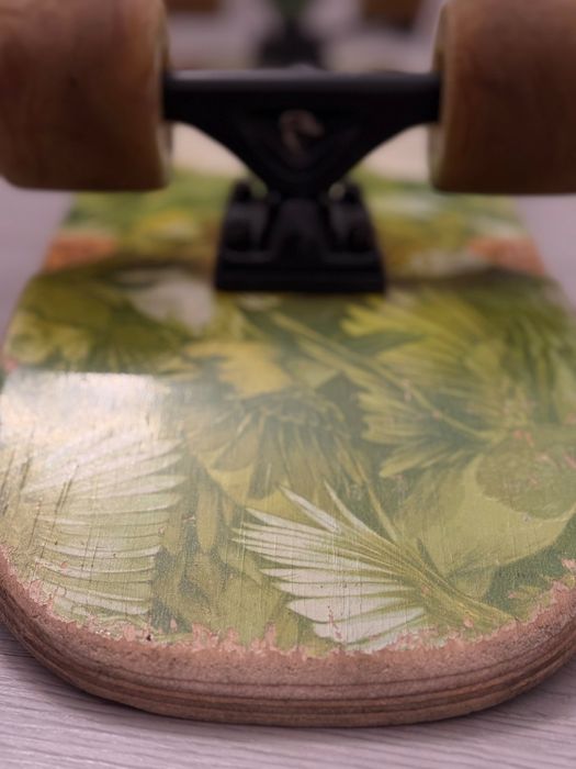 deskorolka-cruiser Land Yachtz