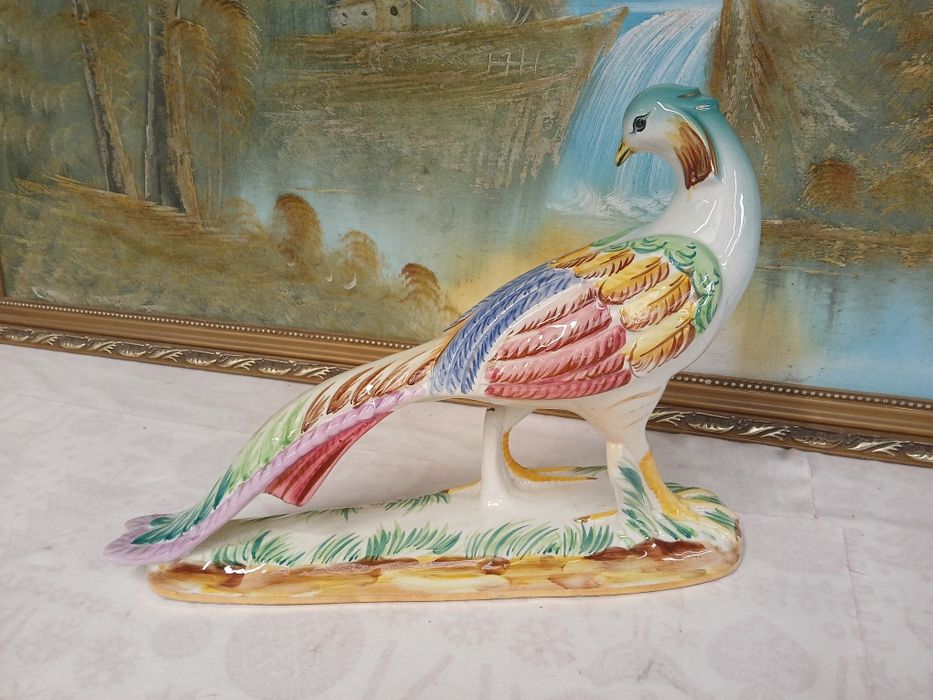escultura porcelana pássaro
