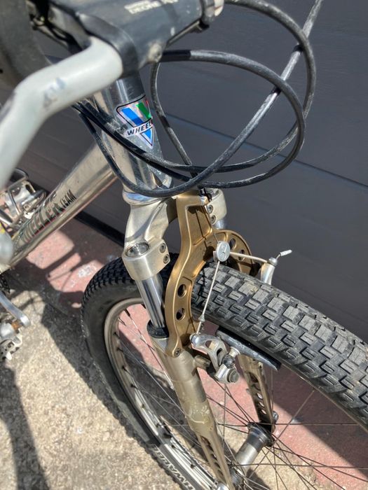 Bicicleta wheeler race line 8680