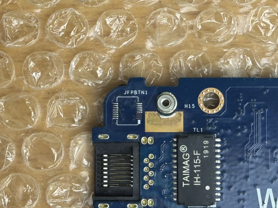 Материнські плати i5-8365U, i7-8665U Dell Latitude 5400