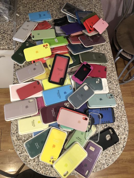 Телефоні аксесуари Гаджети Чохли