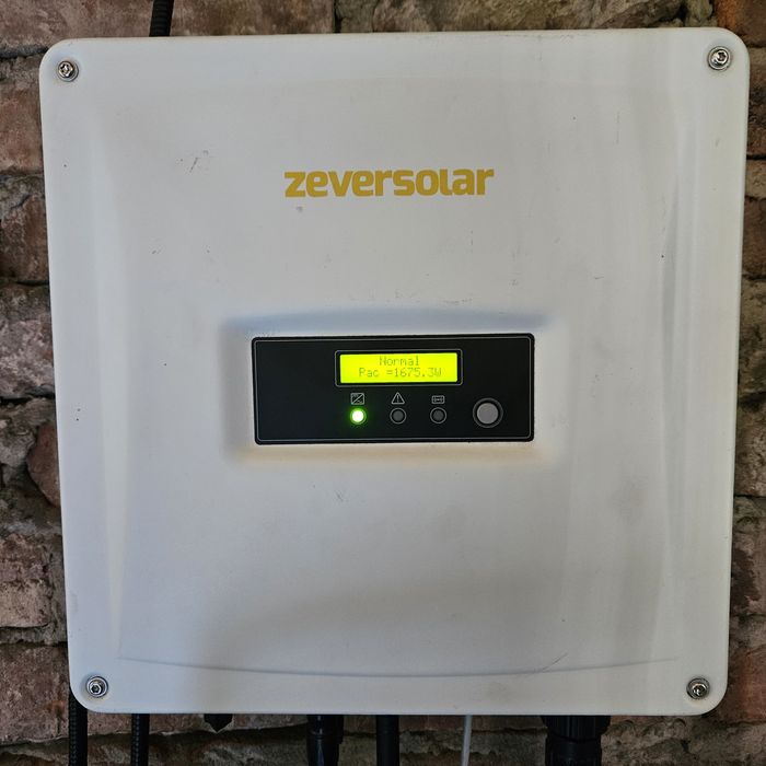 Falownik fotowoltaiczny 1F jednofazowy 3kW zeversolar wifi
