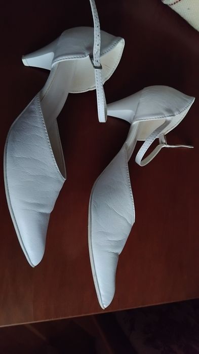 Buty białe ślubne Witt 40 niskie