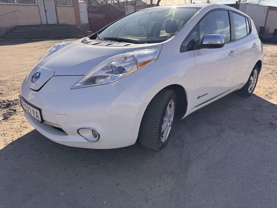 Аренда авто nissan leaf 40-50kWt 300+ км
