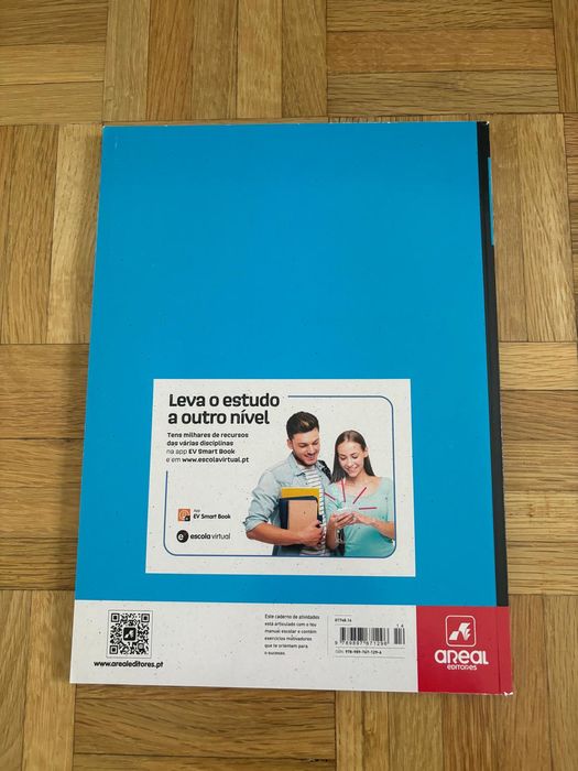 Caderno atividades de Português 11 ano da Areal