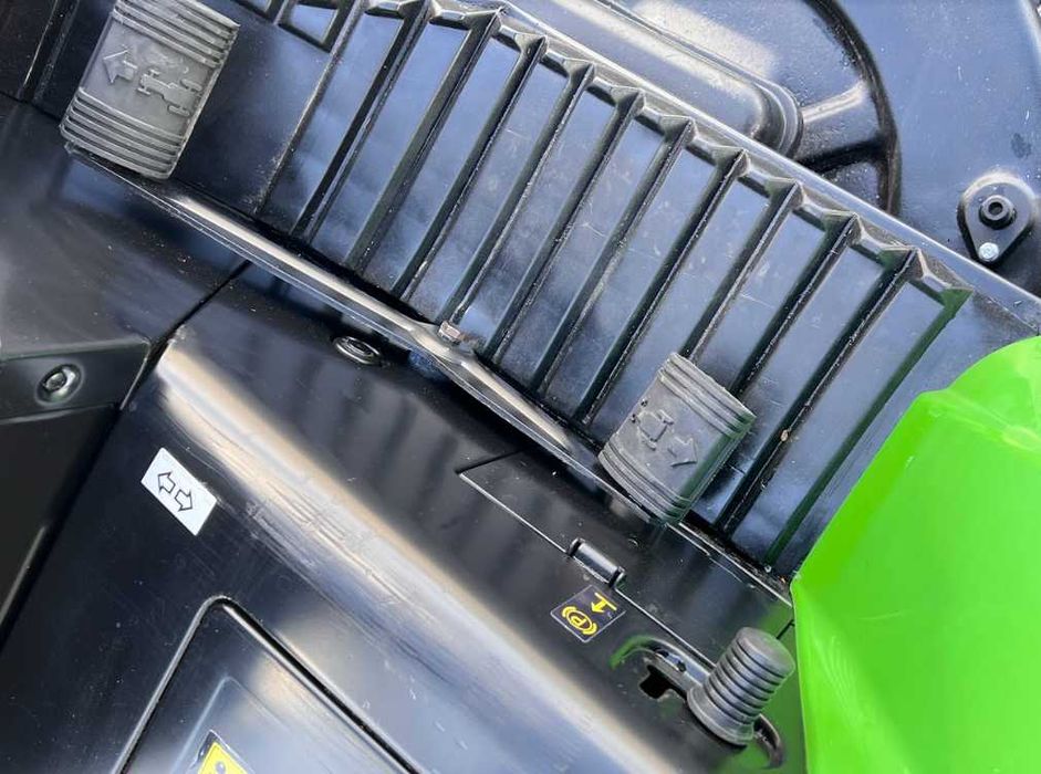 Traktorek Ogrodowy VIKING Cyclon MT780 B&S 22KM HYDRO + Pług / 122 cm