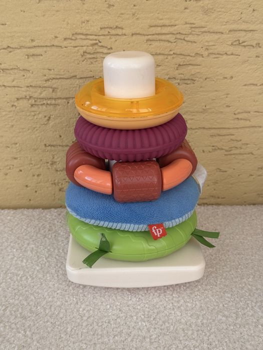 Пірамідка Fisher-Price Розвиток сенсорики