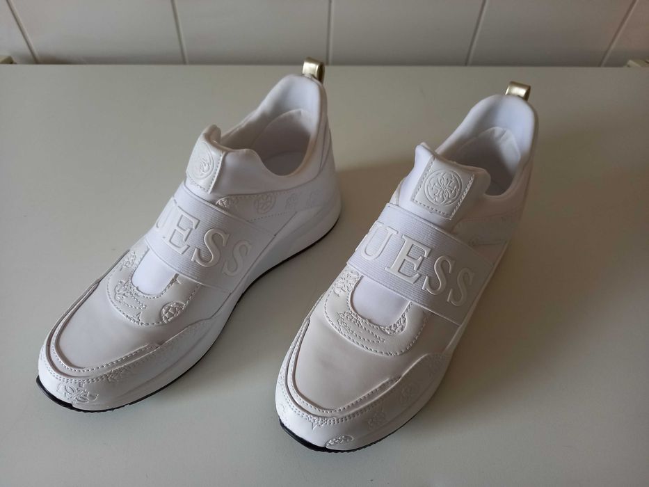 Sapatilhas Guess de mulher
