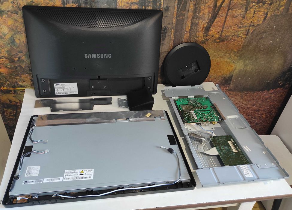 Mонитор 22" Samsung SyncMaster 223BW / 226BW (разборка)