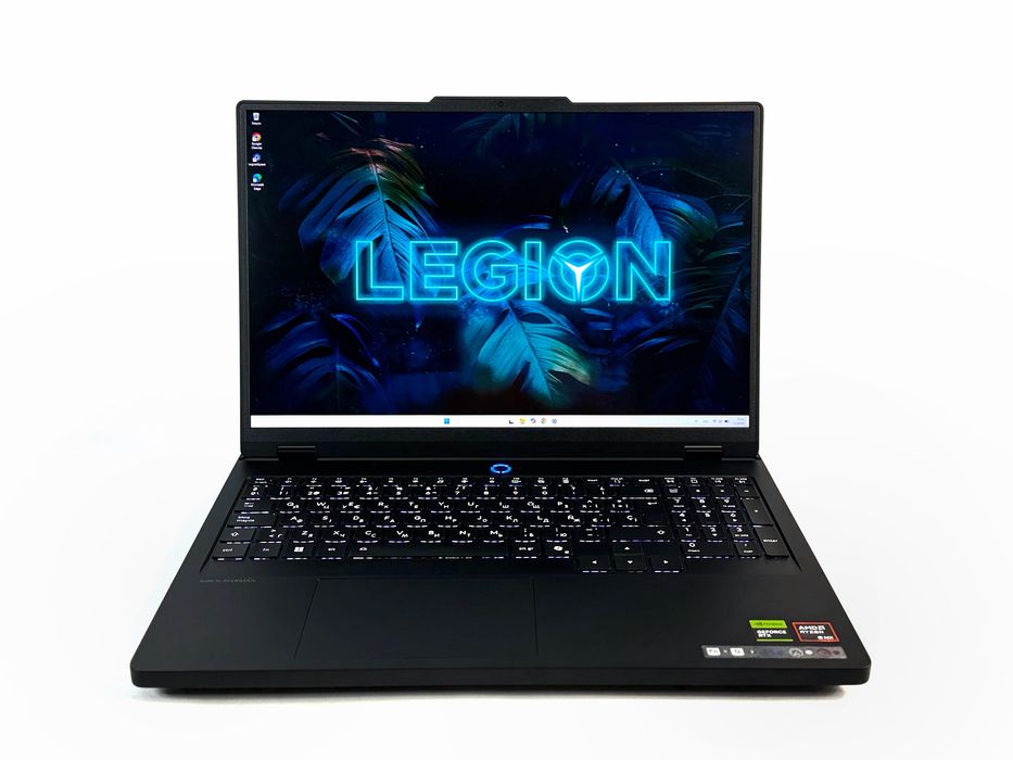Lenovo Legion Pro 5 16 240Hz Ryzen 9 8940HX 32GB 1TB RTX 5070 новий 3 роки гарантії