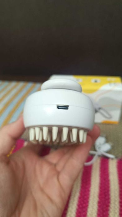 Щіточка чесалка для тварин парова щітка для котів котов гребінець