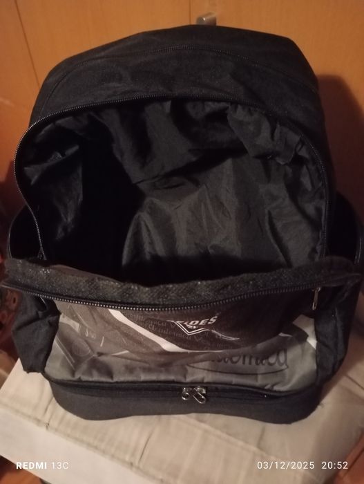 Mochila de voleibol académica