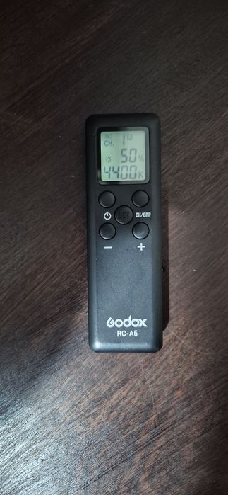 Luz de Vídeo Godox SL60W -