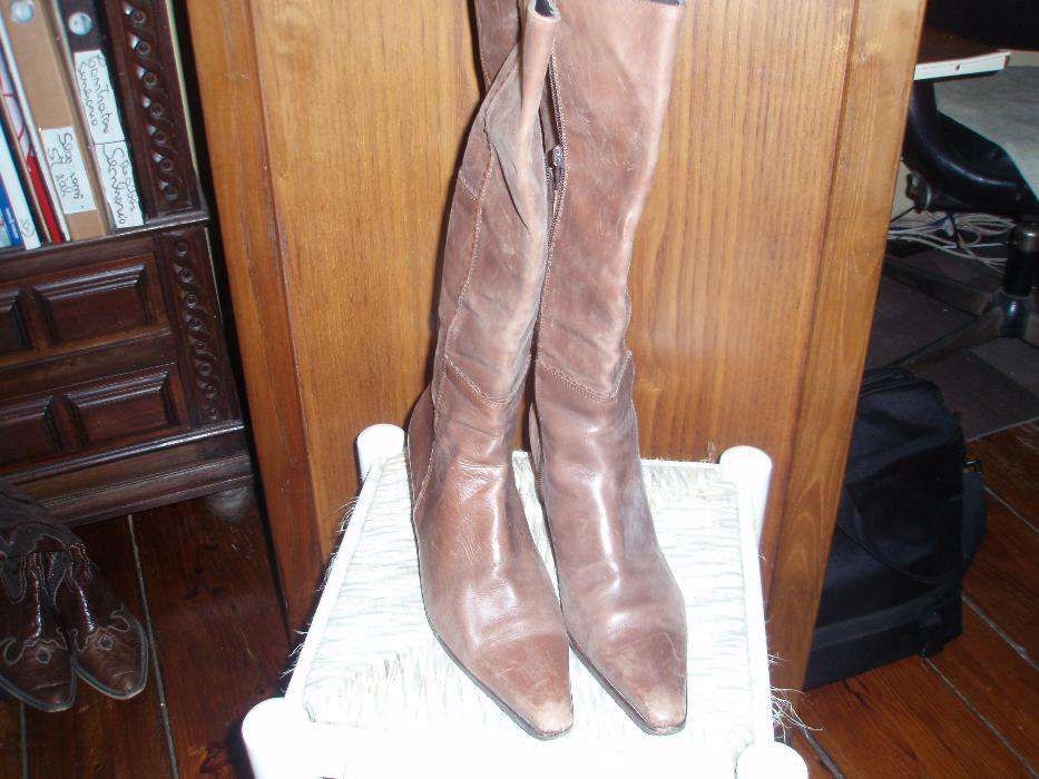 Várias botas