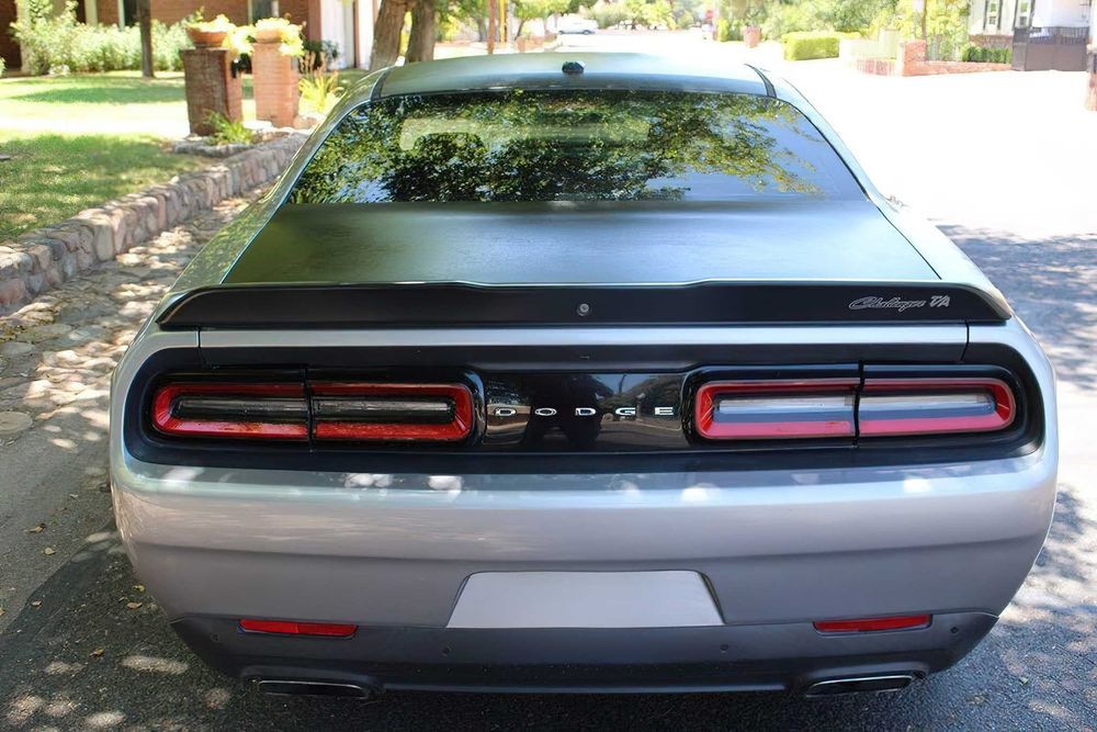 Dodge Challenger      2017
