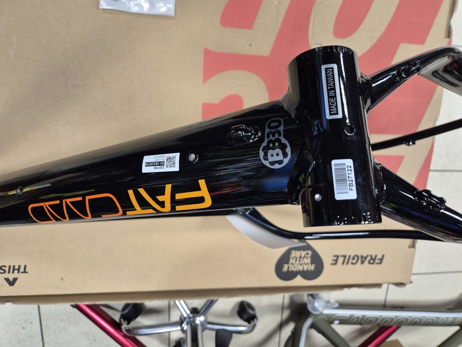 Nowa rama Cannondale Faat Caad L f vat