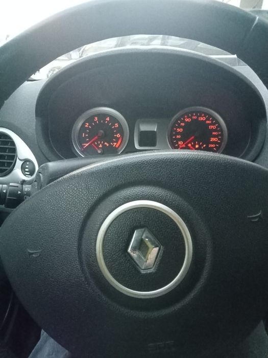 Renaul Clio  2008