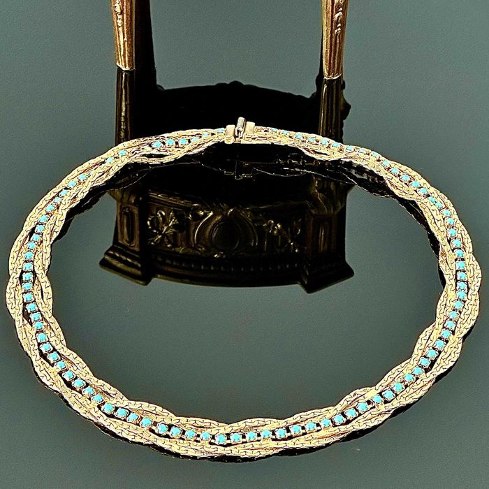 Złoty naszyjnik wysadzany Turkusami, wykonany w Londynie ok. 1980 roku