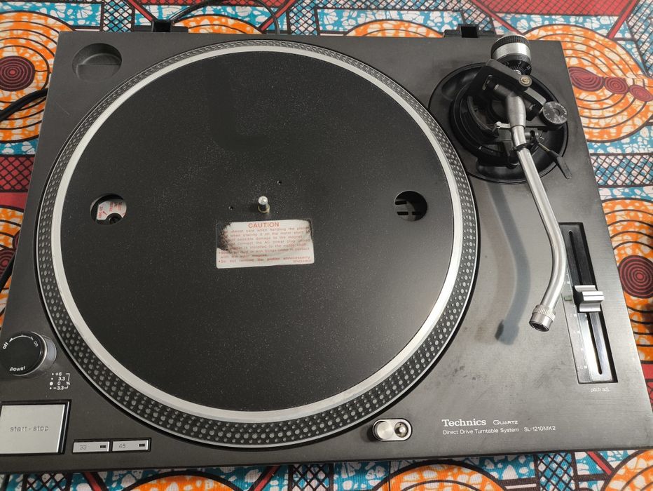Technics 1210 MK2