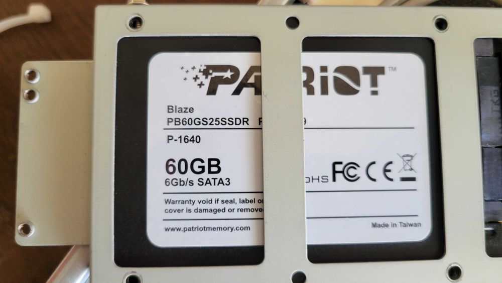 Asus J1800I-C / 4Gb DDR3 / 60Gb SSD (ціна договірна)