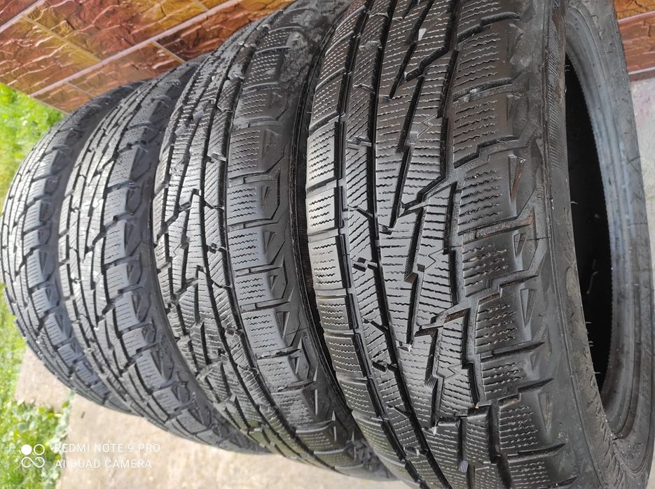 Зимові шини Premiorri 205/60R16