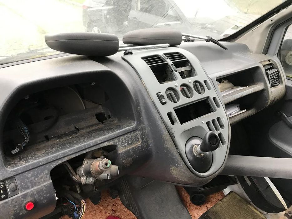 Mercedes Vito 108D 2.3 1996 - Para Peças