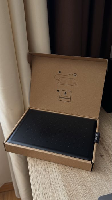 Графічний планшет Wacom One by Wacom — ідеальний стан