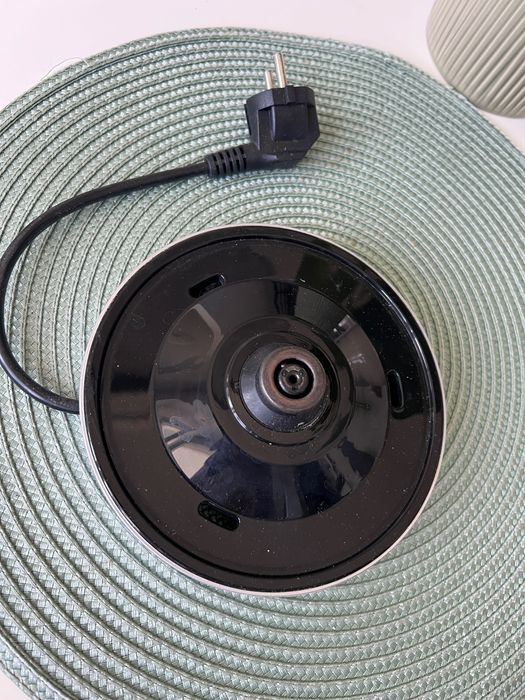 Czajnik elektryczny AEG EWA3300