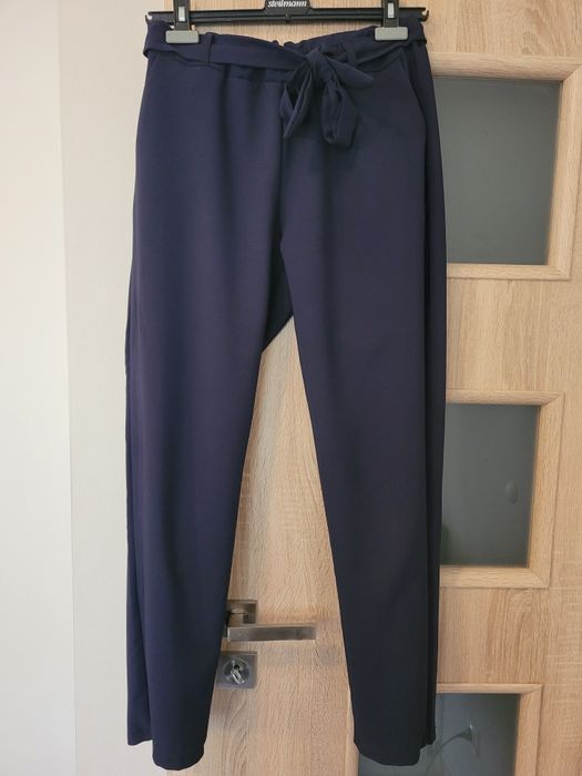 Eleganckie spodnie na każdą okazję