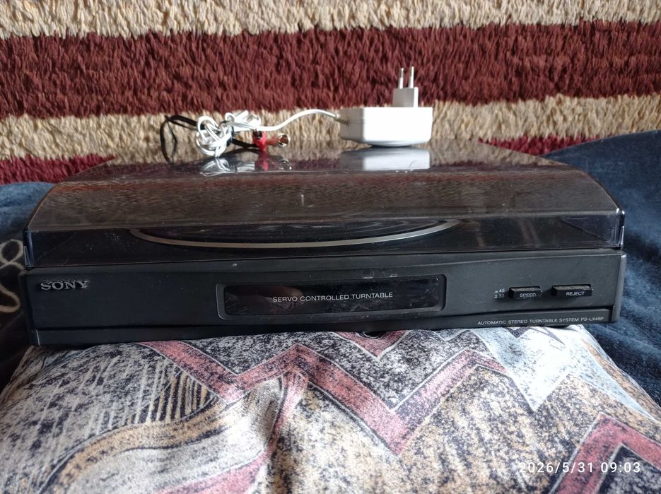 Gramofon Sony PS-LX49P