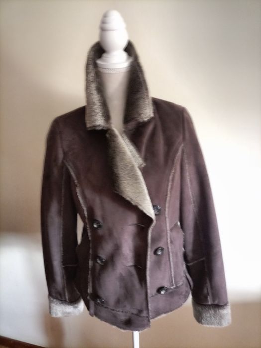 Casaco camurça castanho