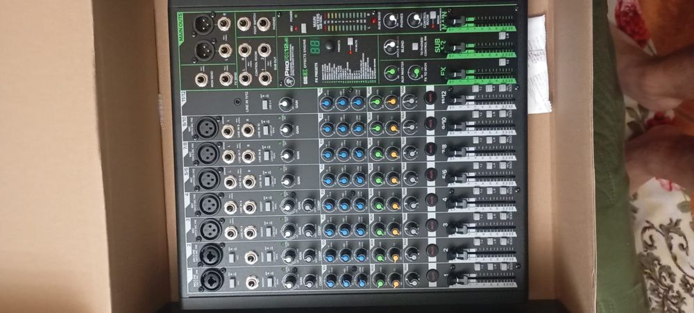 Mesa de mistura nova