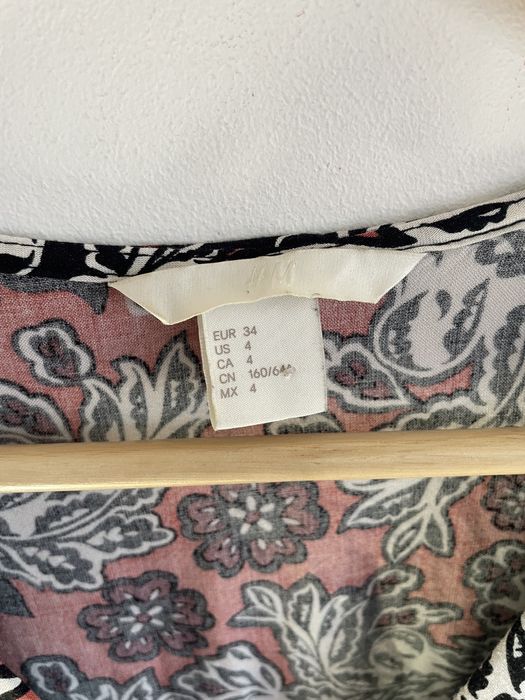 H&M wzorzysty kombinezon z kieszeniami