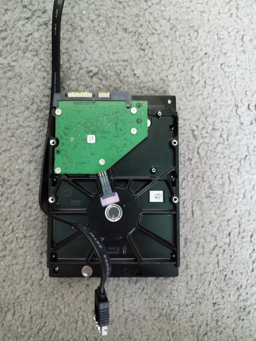 HDD диск Seagate 1 tb