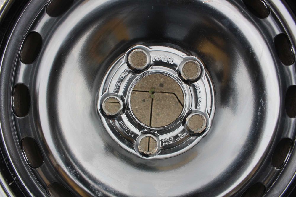 Oryginalne felgi stalowe 16" Ford C-Max Focus Mondeo Volvo S40 V50 C30 S60