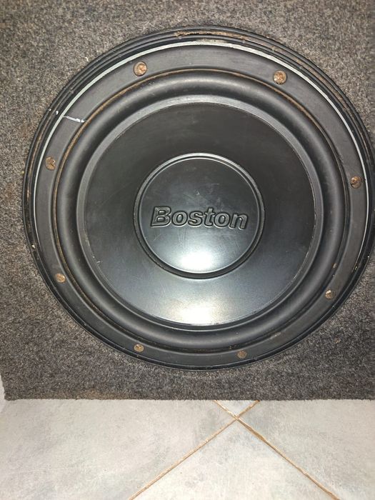 Subwoofer amplificador