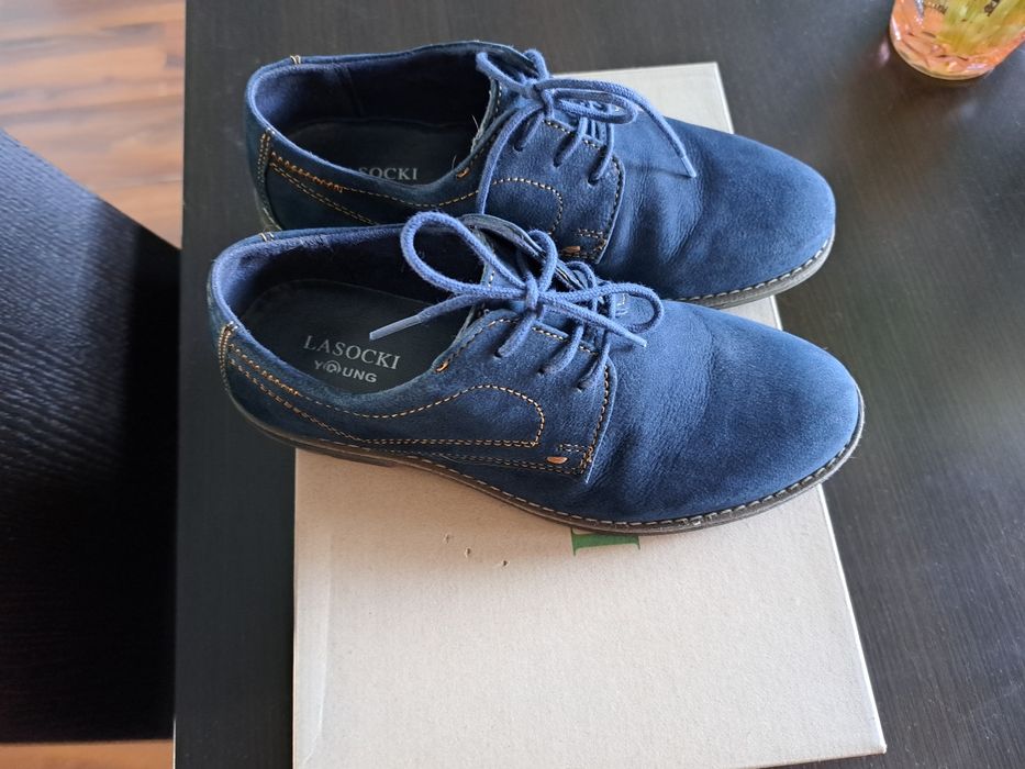 Buty wizytowe lasocki young rozmiar 32 zamsz granatowe