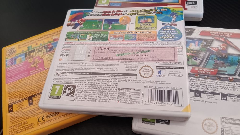 Jogos Nintendo 3ds + Um jogo da Amazon  que contém 482 jogos em 1 só cartão