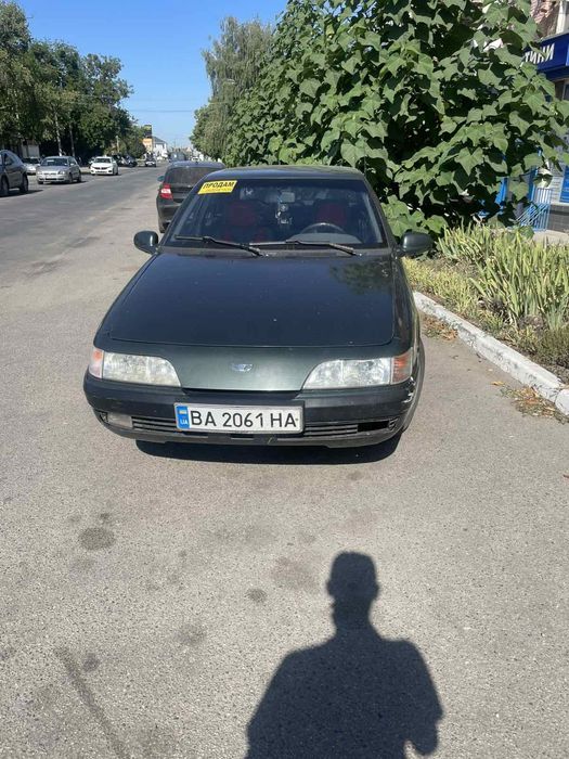 Продам машину Daewoo