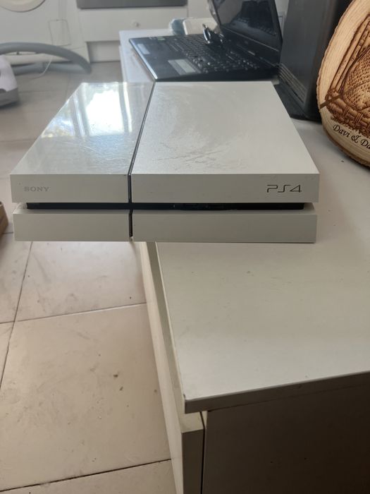 PS4 usada mas como nova
