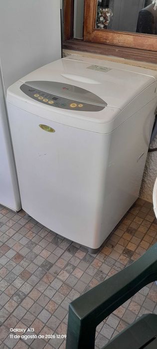 Máquina de lavar roupa LG