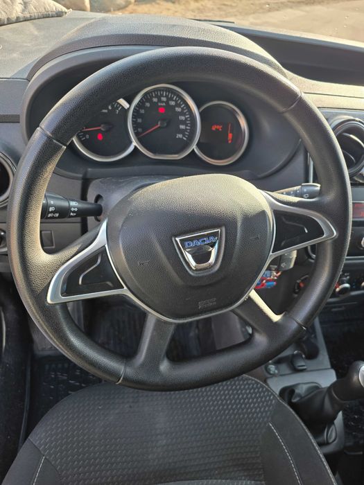 DACiA Dokker 2017, benzyna / gaz