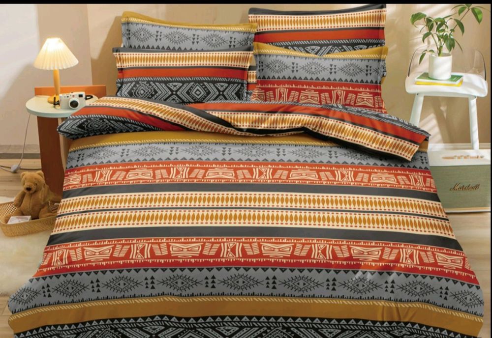 Шью простыни на резинке  и постельные наборы.Ткань-байка(фланель) ,бяз