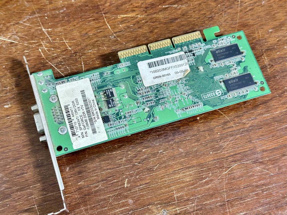 Vendo placa grafica NVIdia GeForce FX 5200