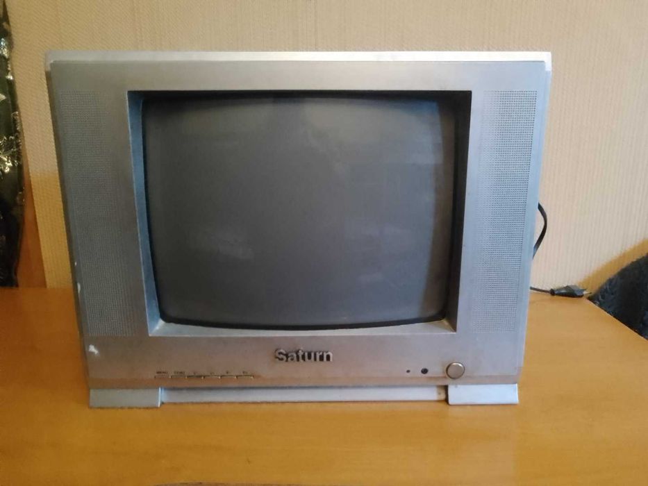 телевізор сатурн
